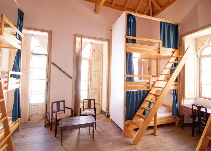 Tilia Hostel *